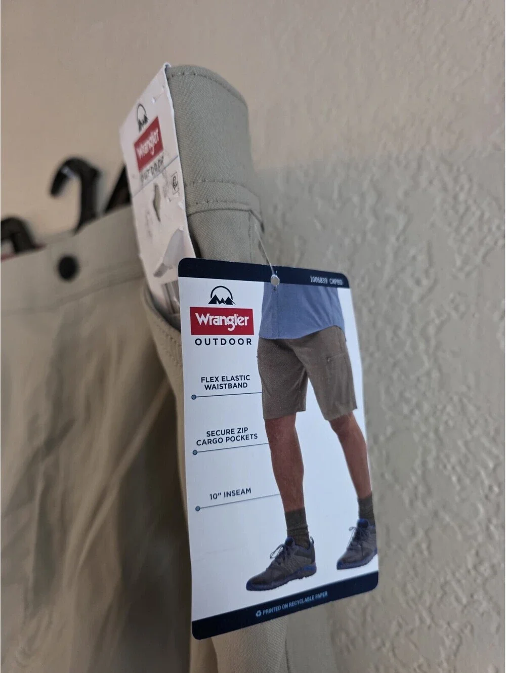 Wrangler Outdoor All Terrain Cargo Shorts Relaxed Fit UPF 40+ Beige 10